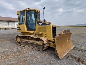 CAT D4 CAT D4